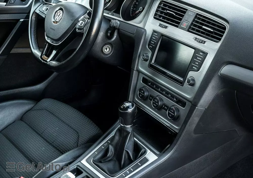 VOLKSWAGEN Golf VII 1.4 TSI BMT Highline