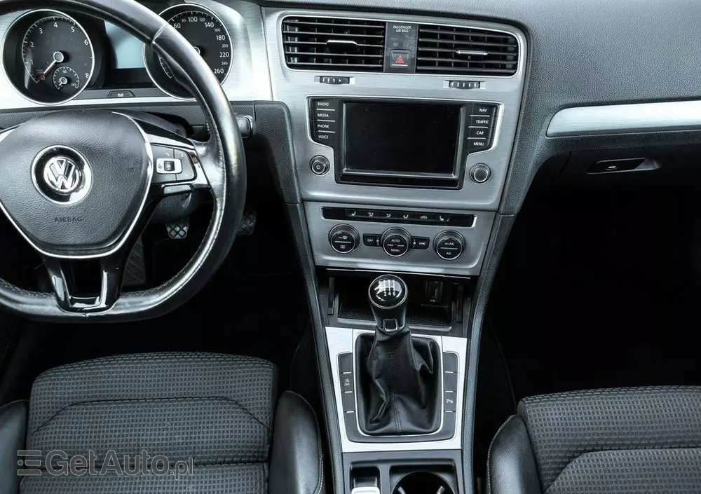 VOLKSWAGEN Golf VII 1.4 TSI BMT Highline