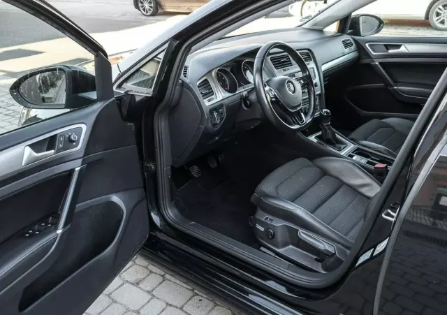 VOLKSWAGEN Golf VII 1.4 TSI BMT Highline