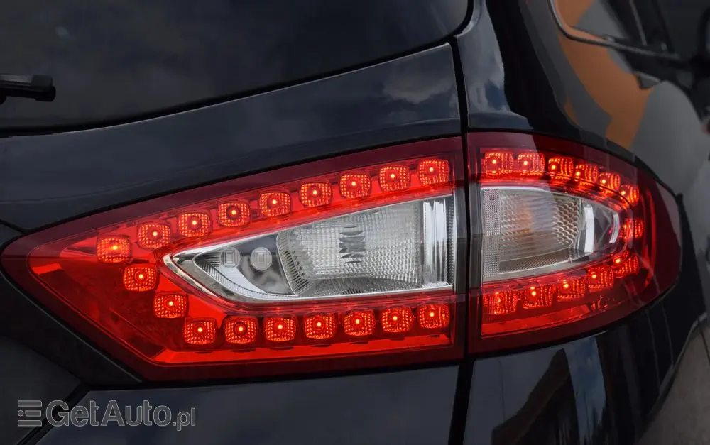 FORD Mondeo SW 2.0 TDCi Titanium