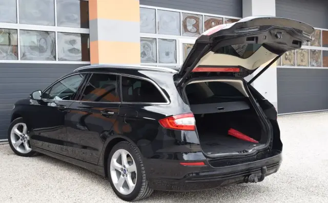 FORD Mondeo SW 2.0 TDCi Titanium