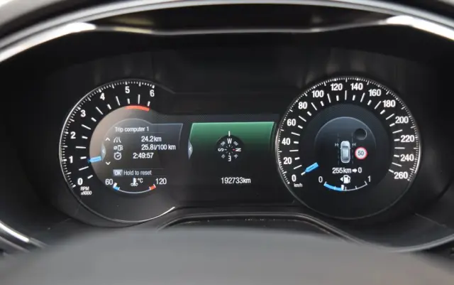 FORD Mondeo SW 2.0 TDCi Titanium