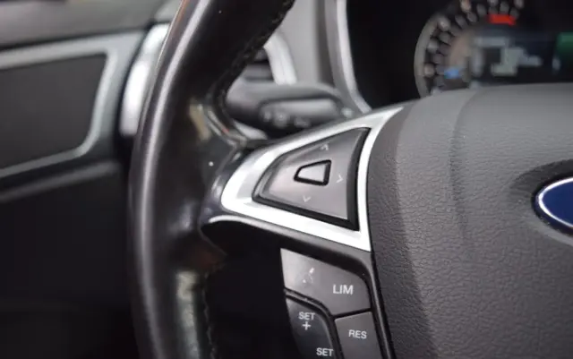 FORD Mondeo SW 2.0 TDCi Titanium