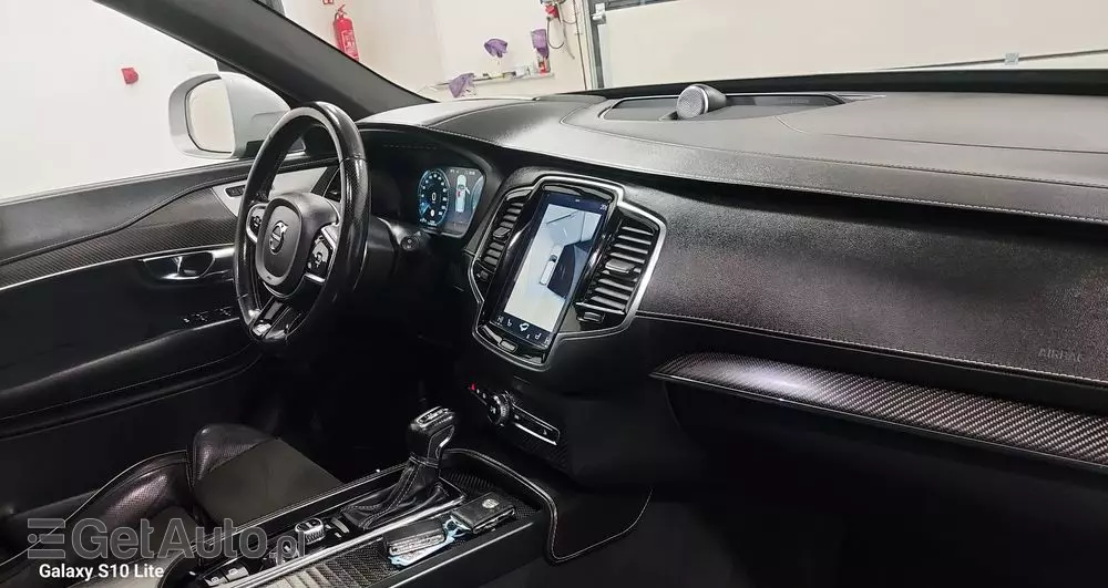 VOLVO XC 90 D5 AWD R-Design 7os