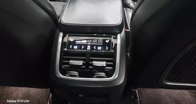 VOLVO XC 90 D5 AWD R-Design 7os