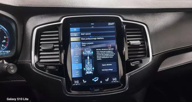 VOLVO XC 90 D5 AWD R-Design 7os