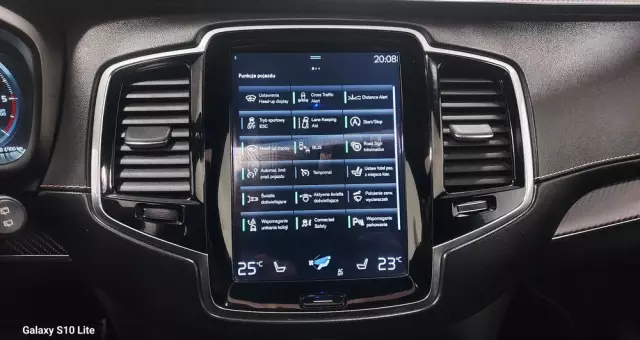 VOLVO XC 90 D5 AWD R-Design 7os