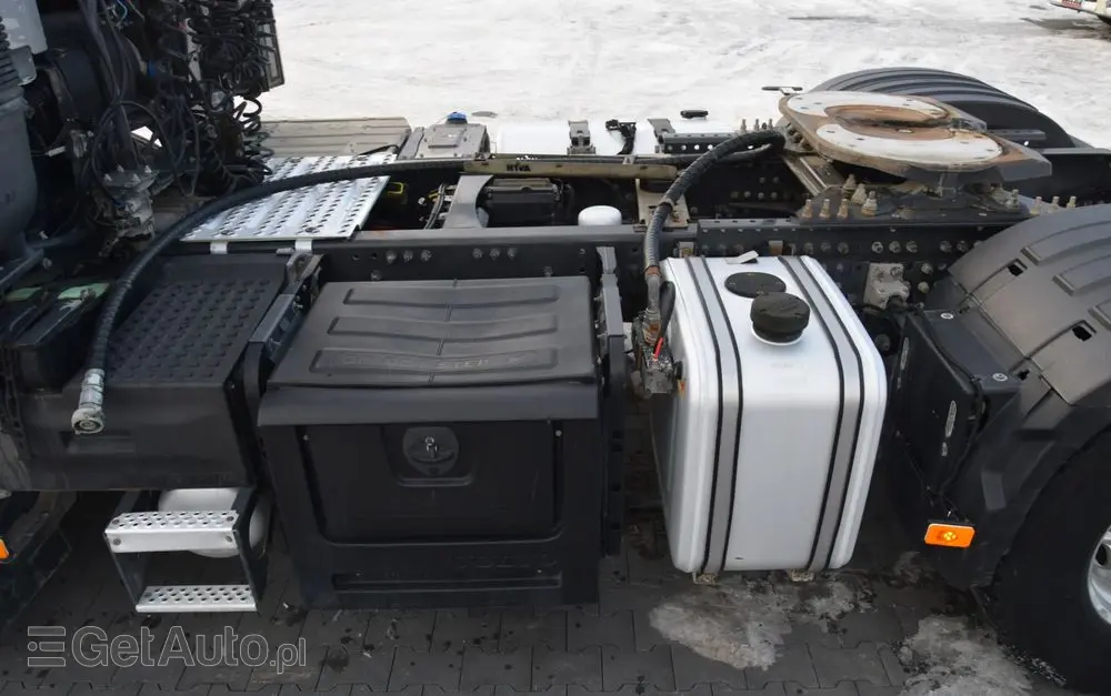 VOLVO FH500 / NISKA KABINA / HYDRAULIKA / EURO 6 / ACC / LEDY / ALUFELGI / SERWISOWANY / SPROWADZONY 