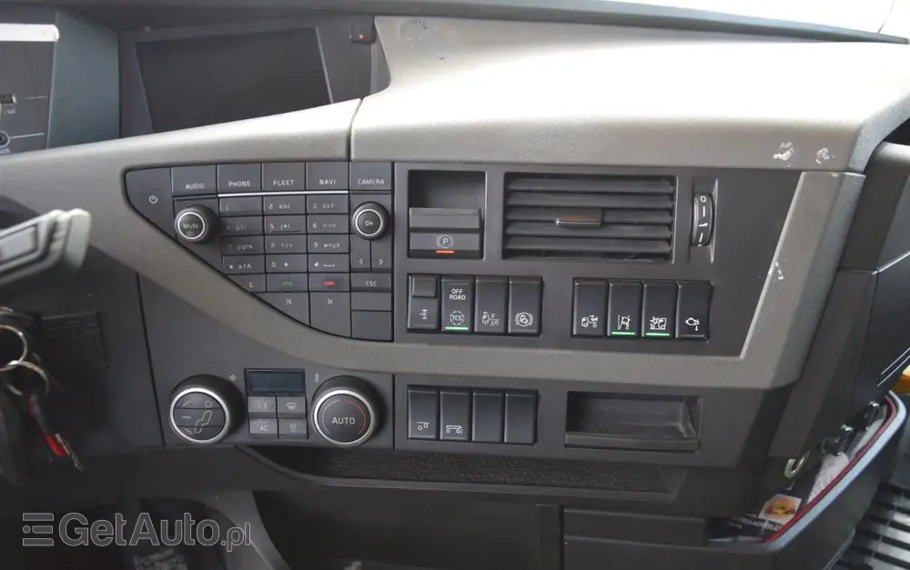 VOLVO FH500 / NISKA KABINA / HYDRAULIKA / EURO 6 / ACC / LEDY / ALUFELGI / SERWISOWANY / SPROWADZONY 