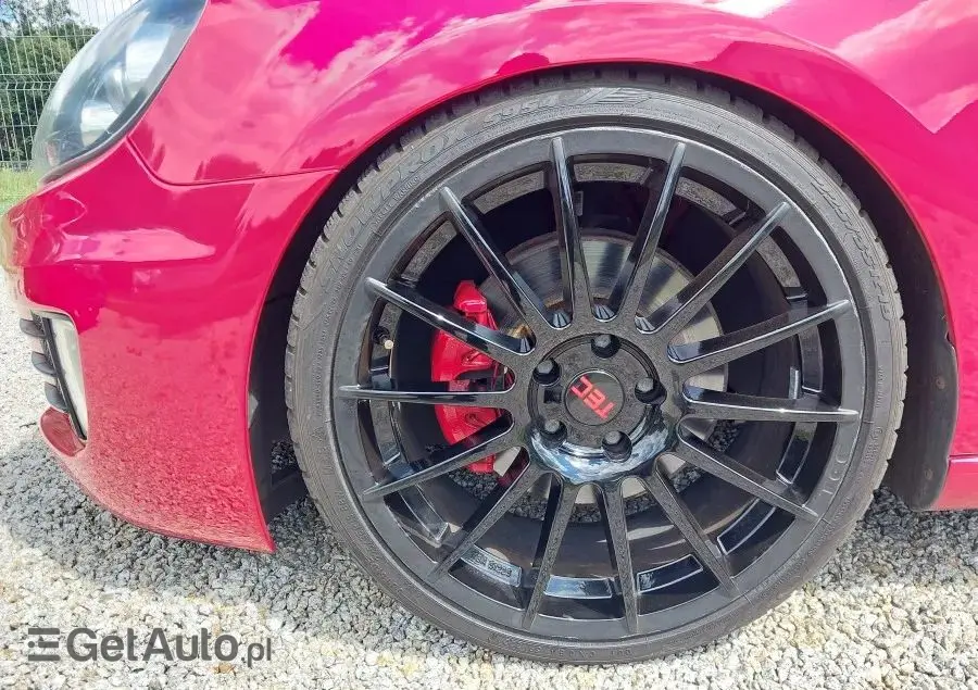 VOLKSWAGEN Golf VI 2.0 TSI GTI