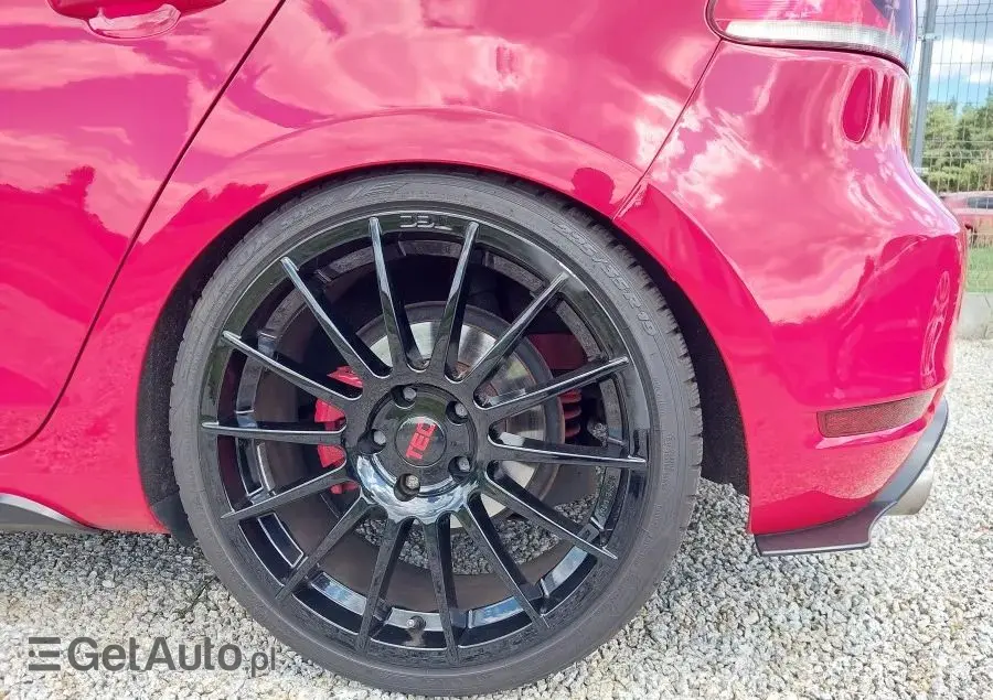 VOLKSWAGEN Golf VI 2.0 TSI GTI