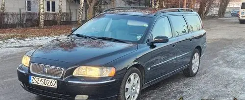 VOLVO V70 