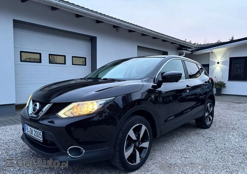 NISSAN Qashqai 1.6 DIG-T N-Vision