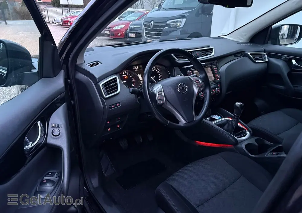 NISSAN Qashqai 1.6 DIG-T N-Vision