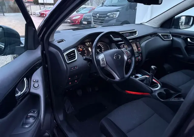 NISSAN Qashqai 1.6 DIG-T N-Vision