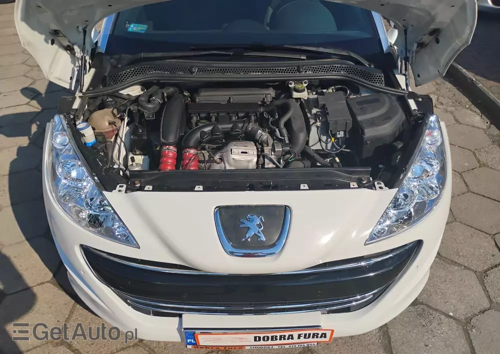 PEUGEOT RCZ 1.6 155 THP Onyx
