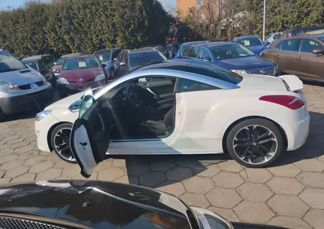 PEUGEOT RCZ 1.6 155 THP Onyx