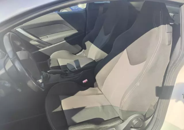 PEUGEOT RCZ 1.6 155 THP Onyx