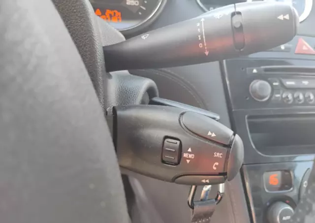 PEUGEOT RCZ 1.6 155 THP Onyx