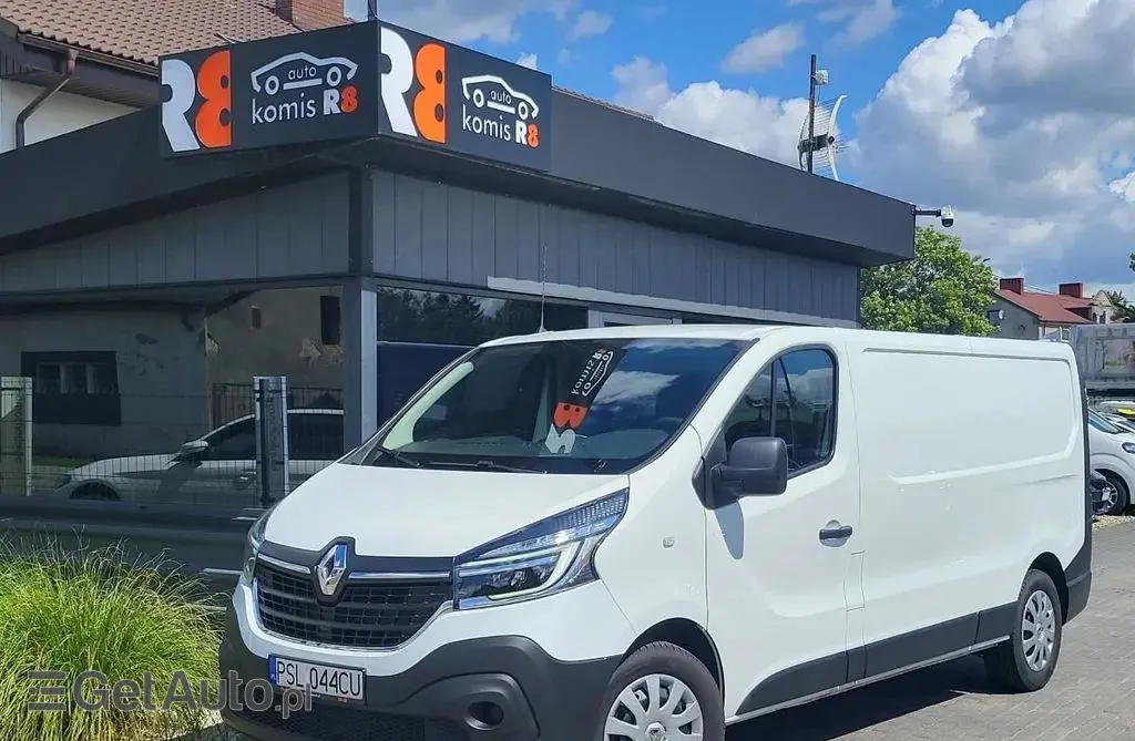 RENAULT Trafic 