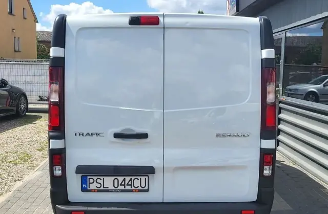 RENAULT Trafic 