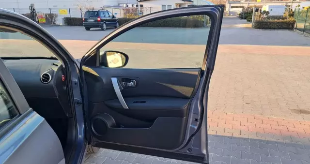 NISSAN Qashqai 2.0 4x4 Acenta Pack