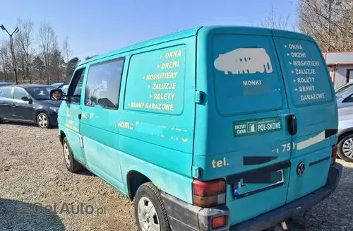 VOLKSWAGEN Transporter 