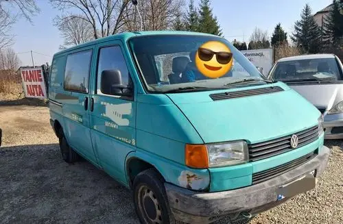 VOLKSWAGEN Transporter 