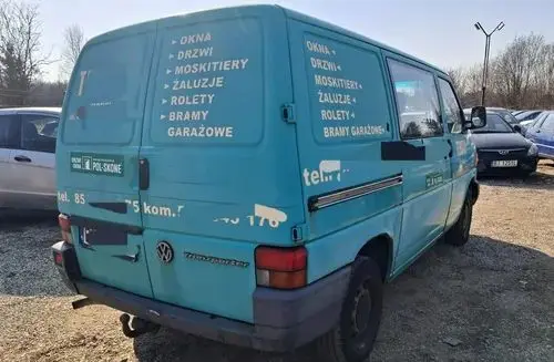 VOLKSWAGEN Transporter 