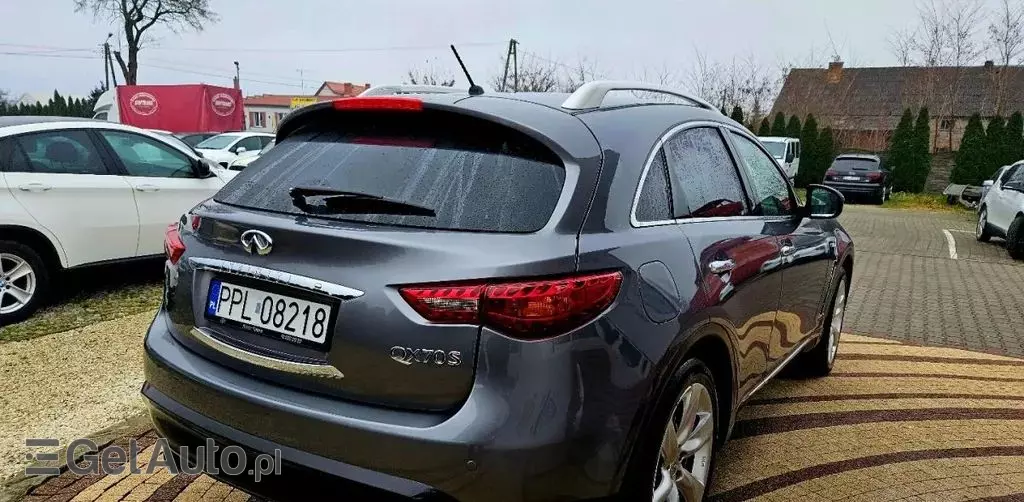 INFINITI Qx70 