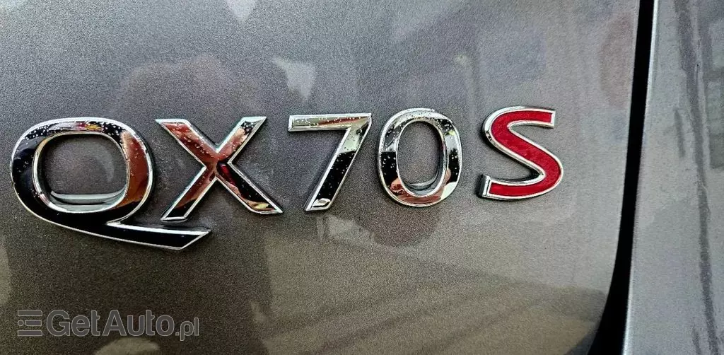 INFINITI Qx70 