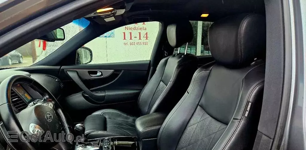 INFINITI Qx70 