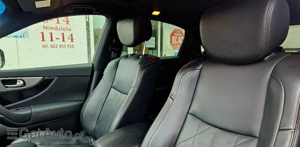 INFINITI Qx70 