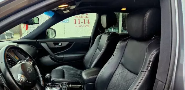 INFINITI Qx70 
