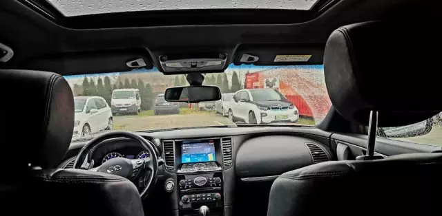 INFINITI Qx70 