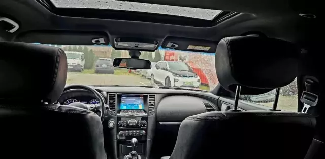 INFINITI Qx70 
