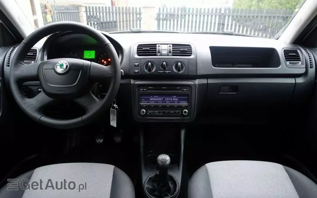 SKODA Fabia 