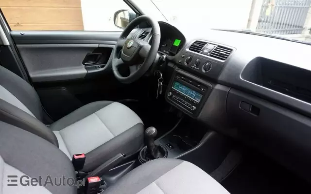 SKODA Fabia 