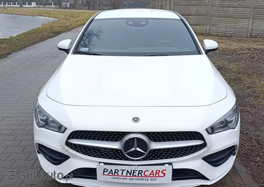 MERCEDES-BENZ CLA 220 7G-DCT