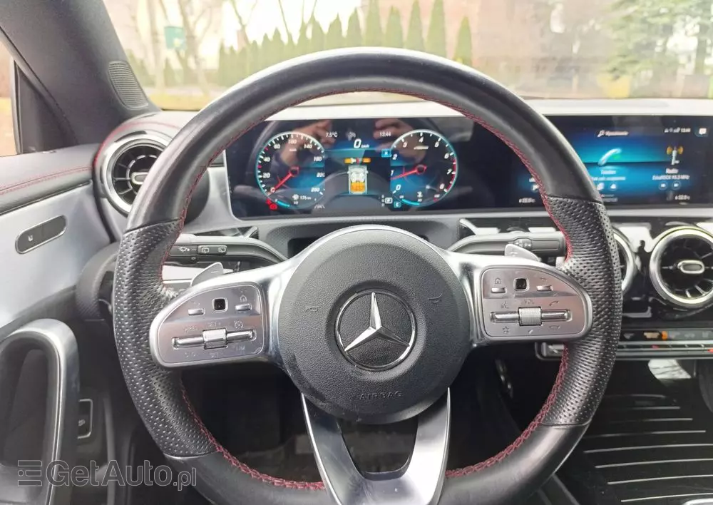 MERCEDES-BENZ CLA 220 7G-DCT