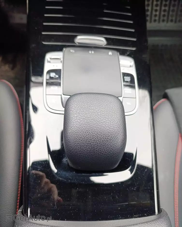 MERCEDES-BENZ CLA 220 7G-DCT