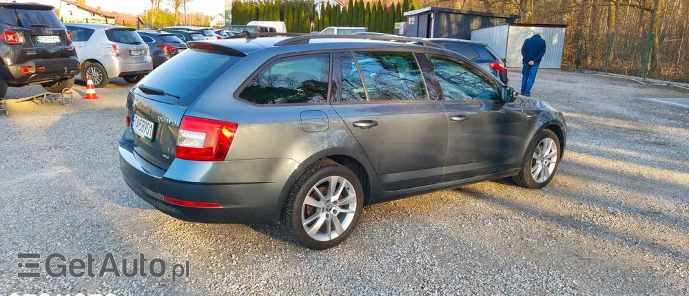 SKODA Octavia 2.0 TDI 4x4 Elegance