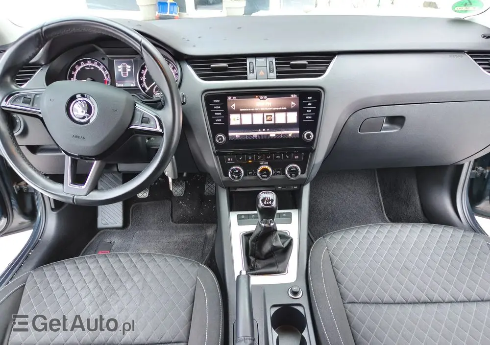 SKODA Octavia 2.0 TDI 4x4 Elegance