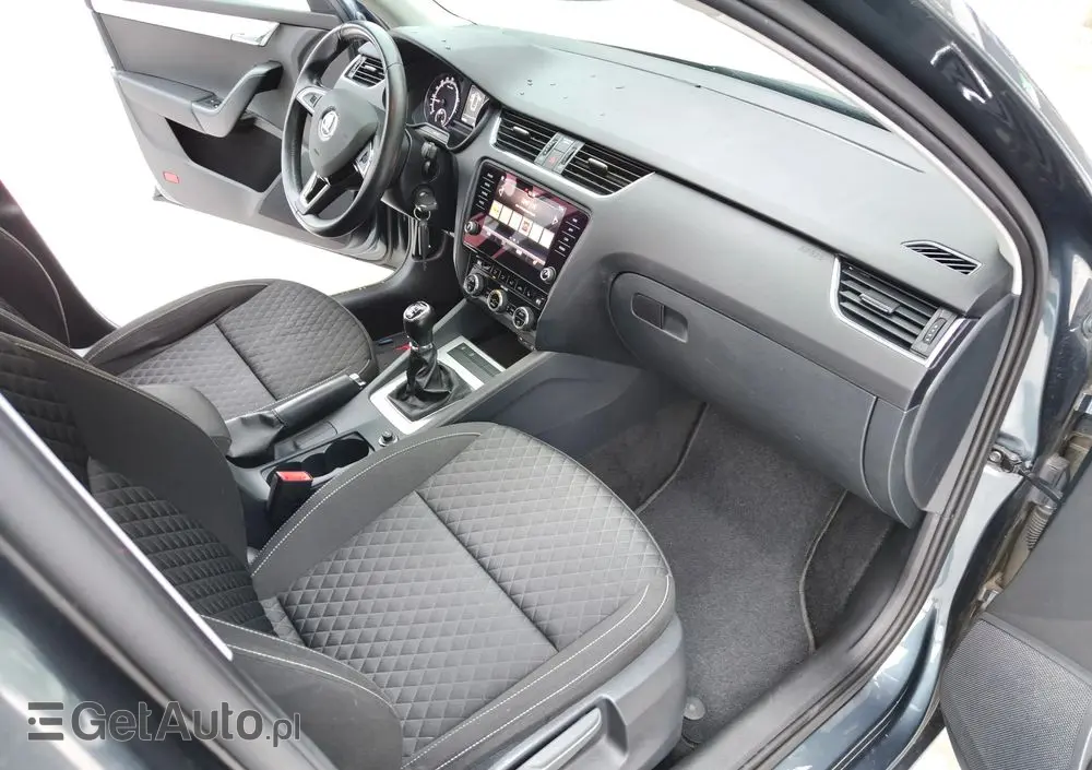 SKODA Octavia 2.0 TDI 4x4 Elegance