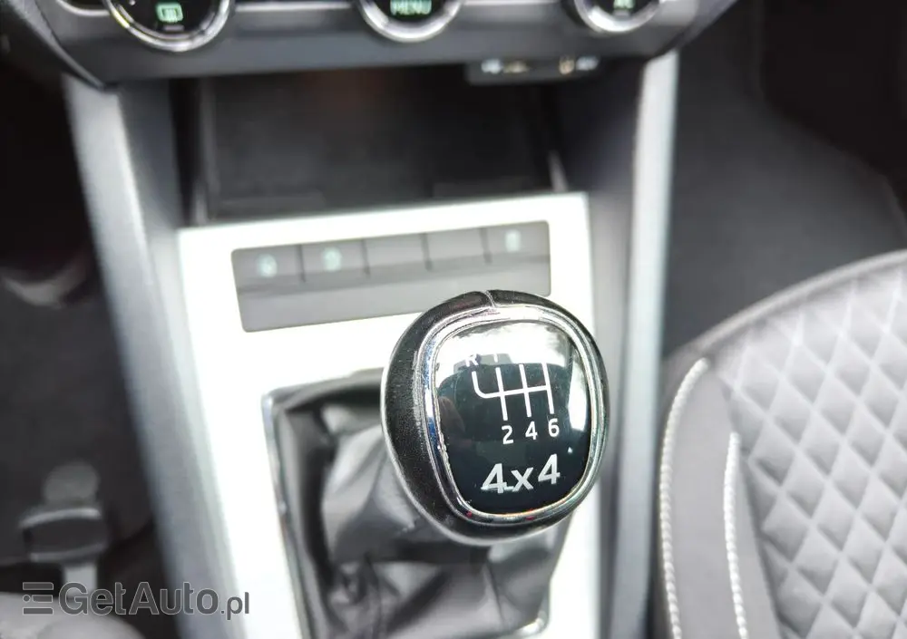 SKODA Octavia 2.0 TDI 4x4 Elegance