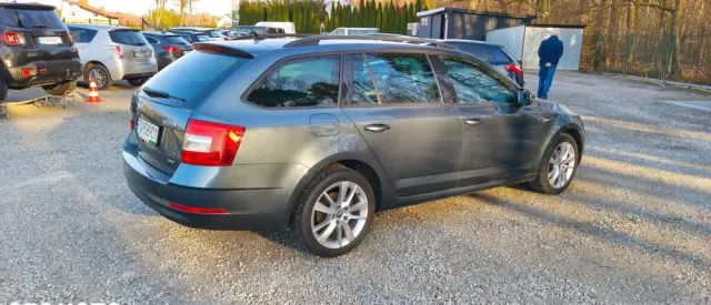 SKODA Octavia 2.0 TDI 4x4 Elegance