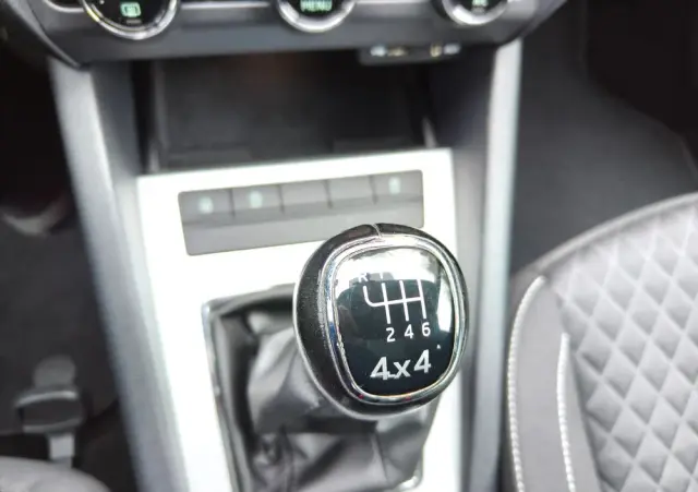 SKODA Octavia 2.0 TDI 4x4 Elegance