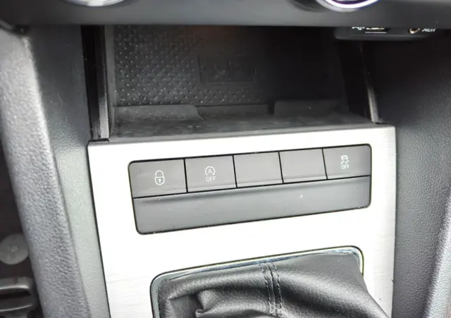 SKODA Octavia 2.0 TDI 4x4 Elegance