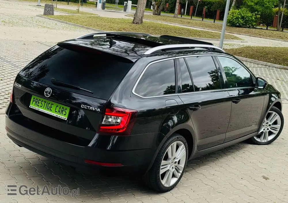 SKODA Octavia 1.6 TDI DSG Premium Edition