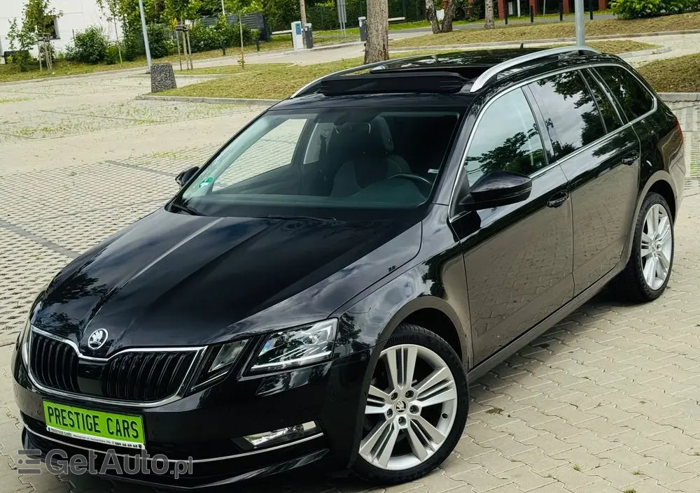 SKODA Octavia 1.6 TDI DSG Premium Edition